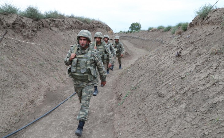 “Xalqımız əmin olsun ki, bir qarış torpağımızı da düşmən tapdağı altında qoymayacağıq” - AZƏRTAC cəbhənin ön xəttindən xəbər verir