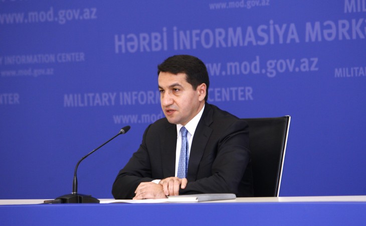 Prezidentin köməkçisi: Ermənistan xarici jurnalistləri canlı hədəfə çevirir