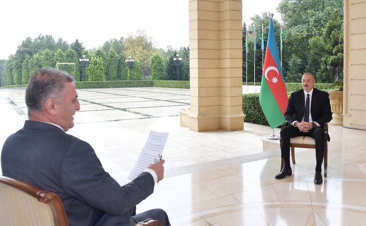 Prezident: Ermənistanın bizə qarşı yeni hücum təşkil etdiyi bir vaxtda atəşkəs məsələsi müzakirə mövzusu ola bilməz