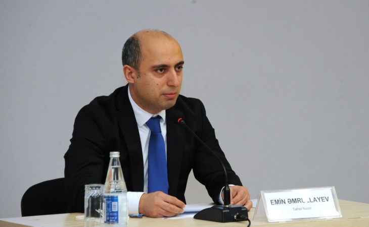 Təhsil naziri: Onlayn platformada bir milyon şagird qeydiyyatdan keçib