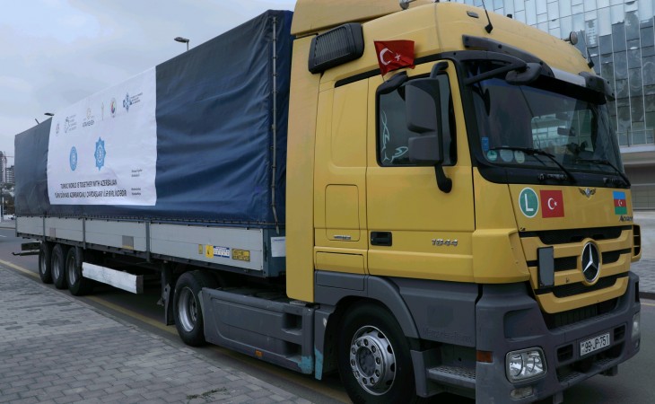 Türkdilli Dövlətlərin Ticarət və Sənaye Palatası cəbhə bölgəsinə humanitar yardım göndərib