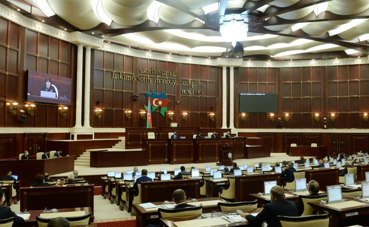 Milli Məclisin plenar iclasında bir sıra qanun layihələri qəbul olunub