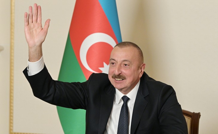 Президент Ильхам Алиев: Эта война показала всему миру, насколько великим является азербайджанский народ