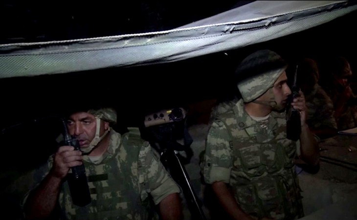 Cəbhəboyu zonadakı hərbi hissələrdə gecə təlimləri keçirilib