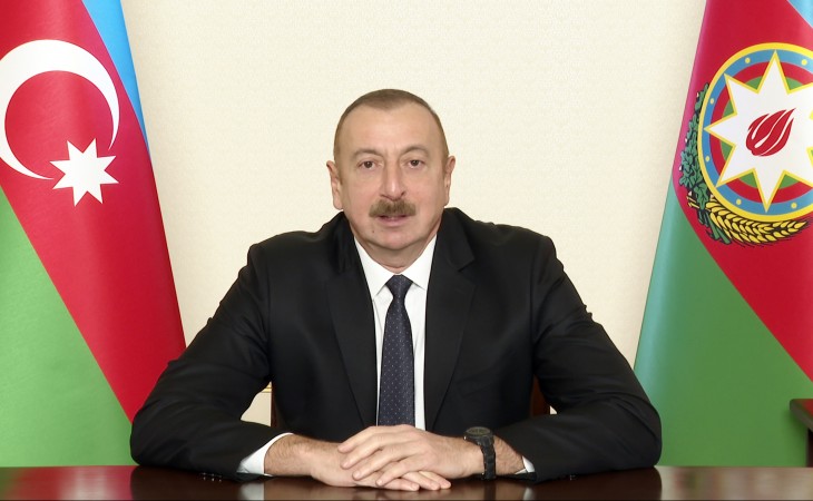 Президент Ильхам Алиев поздравил азербайджанский народ с освобождением Лачина от оккупации