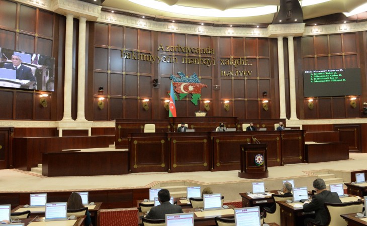 Milli Məclisin növbəti plenar iclası keçirilib