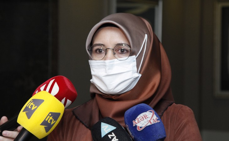 Türkiyəli mütəxəssislər: Psixoloji problemlər yaşayan insanlar yuxusuzluq, depressiya, xroniki yorğunluqla bağlı şikayətlərlə müraciət edir
