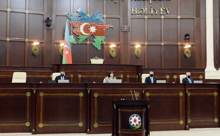 Milli Məclisin növbəti plenar iclası keçirilib