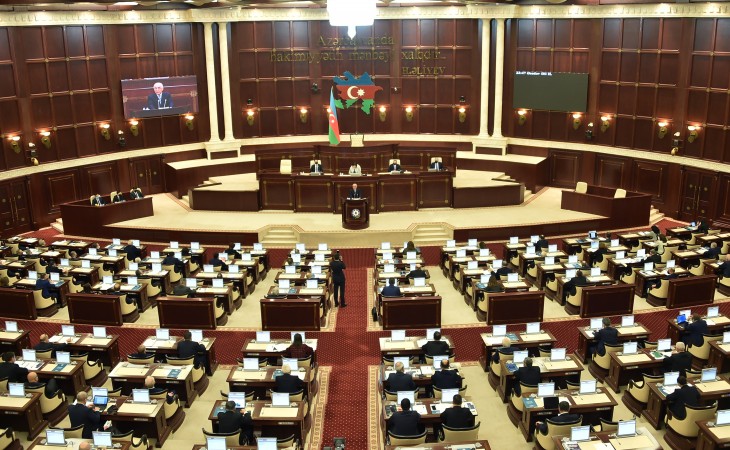 Milli Məclisdə Nazirlər Kabinetinin 2020-ci ildə fəaliyyətinə dair hesabatı dinlənilib