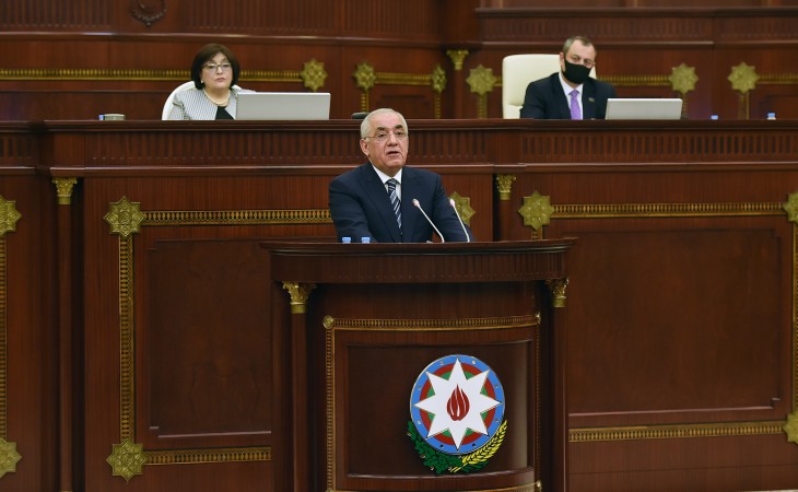 Baş nazir: Qoşunların ən müasir silah sistemləri və hərbi texnika ilə təmin olunması üzrə zəruri işlər davam etdirilir