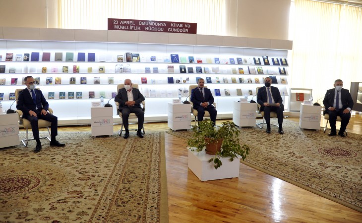 Milli Kitabxanada Dünya Kitab və Müəlliflik Hüququ Günü münasibətilə konfrans keçirilib