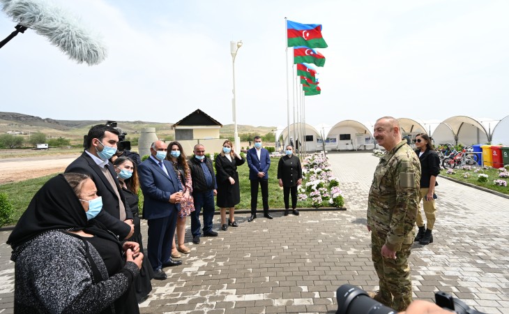 Prezident İlham Əliyev: Ermənilər tərəfindən dağıdılmış kənd və şəhərlərimizi müasir standartlar əsasında bərpa etməliyik