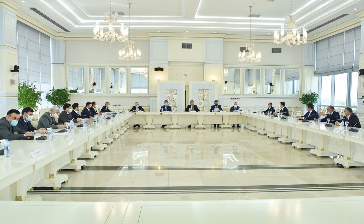 Milli Məclisin İqtisadi siyasət, sənaye və sahibkarlıq komitəsinin iclasında iki qanun layihəsi müzakirə olunub
