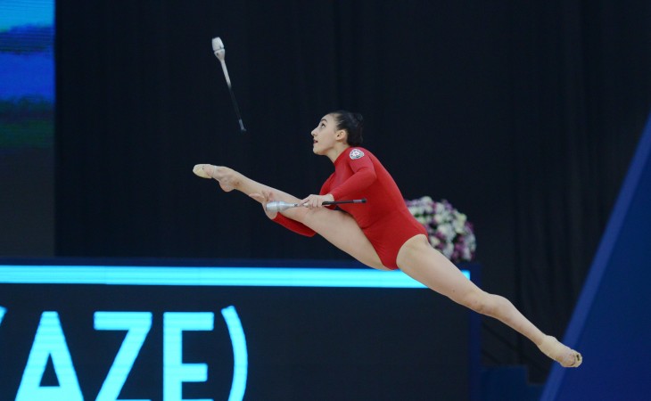 Gimnastımız Zöhrə Ağamirova dünya kubokunda lent ilə çıxışını təqdim edib
