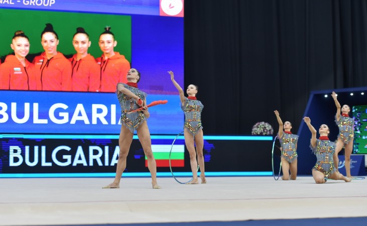 Bolqarıstanlı gimnastlar dünya kubokunda 3 halqa və 2 cüt gürzlə yarışda birinci olublar