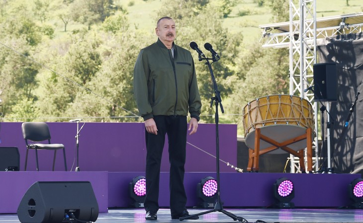 President Ilham Aliyev and First Lady Mehriban Aliyeva attended opening of “Kharibulbul” festival in Shusha 