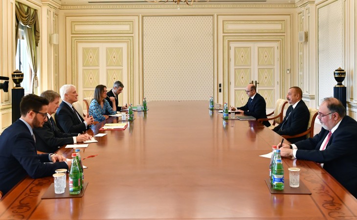 President Ilham Aliyev received UK Minister for Exports