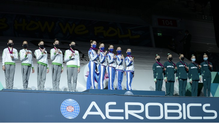 15-17 yaşlı gimnastlar arasında qrup yarışlarına yekun vurulub
