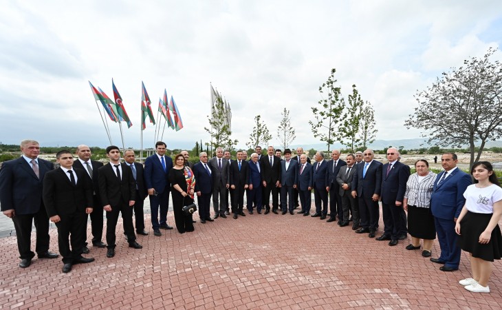 President Ilham Aliyev attended ceremony to lay foundation stone for restoration of Aghdam city, met with members of general public