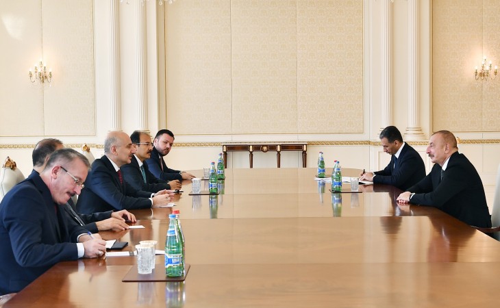President Ilham Aliyev received delegation led by Turkish minister of transport and infrastructure