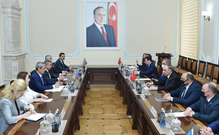 Azərbaycanın Baş Prokurorluğu ilə Türkiyə Ali Məhkəməsinin Baş Prokurorluğu arasında memorandum imzalanıb