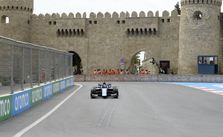 Formula 2: “Hitech Grand Prix” komandasının pilotu Jüri Vips ilk sərbəst yürüşün qalibi olub