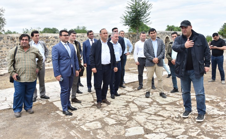 Ağ damların sıralanacağı müasir şəhərin bünövrəsi qoyulur