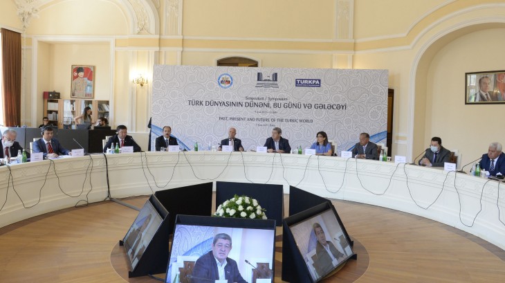 Bakıda “Türk dünyasının dünəni, bu günü və gələcəyi” mövzusunda simpozium keçirilir