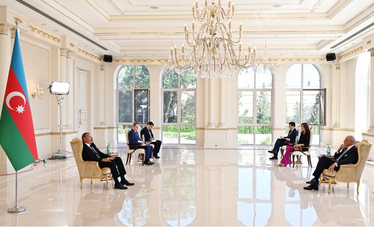 President Ilham Aliyev received credentials of incoming Italian ambassador