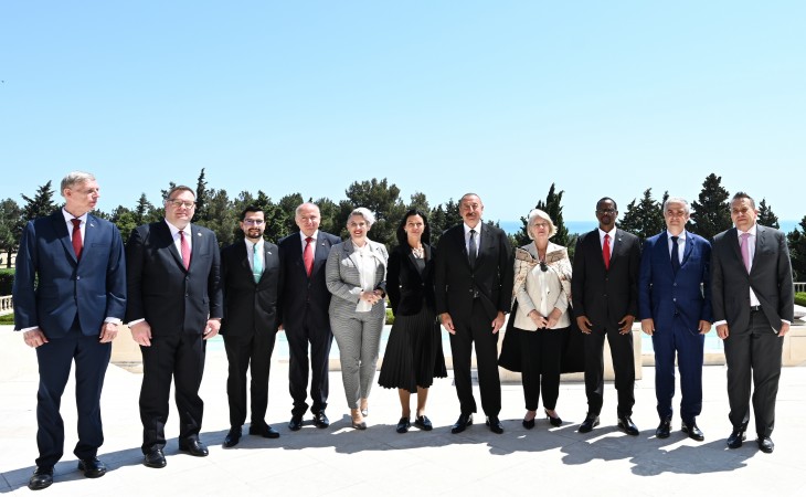 President Ilham Aliyev received credentials of incoming non-resident ambassadors of ten countries to Azerbaijan