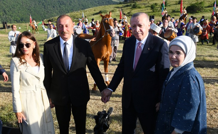 “Musical heritage and Karabakh horses on Jidir Duzu plain” composition organized by Heydar Aliyev Foundation was presented in Shusha