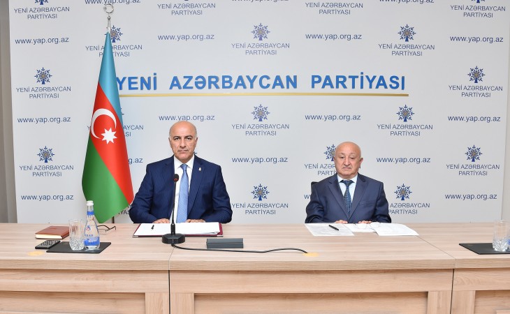Yeni Azərbaycan Partiyası Xətai rayon təşkilatının XII hesabat konfransı keçirilib