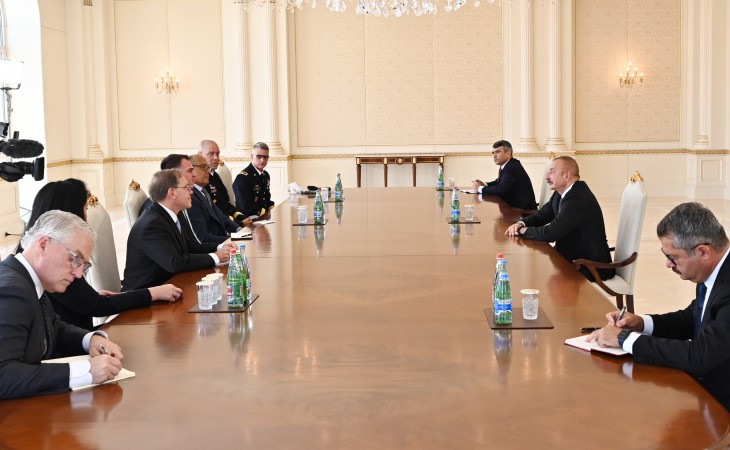 President Ilham Aliyev received delegation led by Governor of US State of Oklahoma