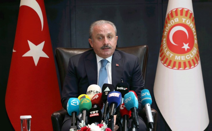 TBMM-in sədri: Azərbaycan-Türkiyə-Pakistan dostluğu böyük gələcək vəd edir