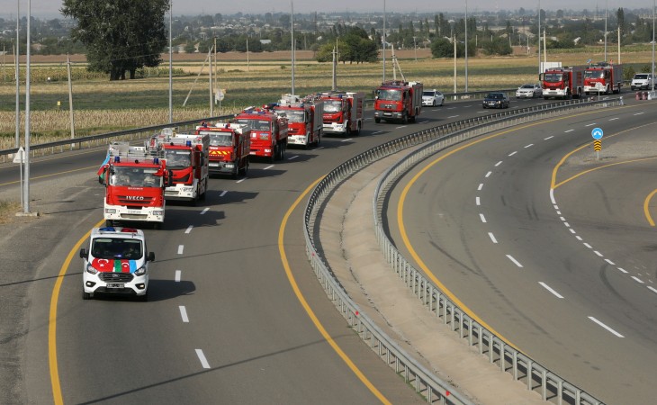 FHN-in Türkiyəyə yollanan növbəti yanğın-xilasetmə qrupu Gəncəyə çatıb