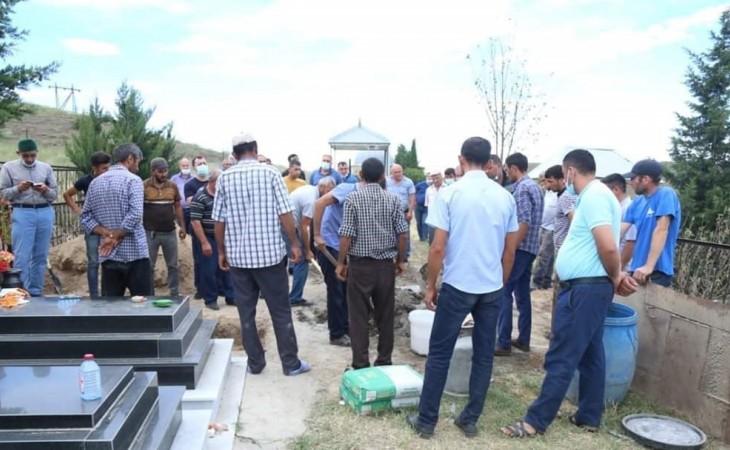 Düşmənin Tovuzda öldürdüyü mülki şəxs torpağa tapşırılıb