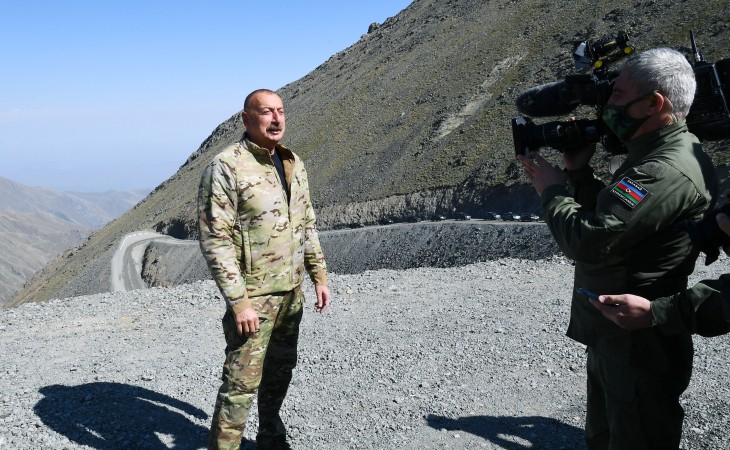 Azərbaycan Prezidenti: Biz öz dədə-baba torpaqlarımıza Ermənistan faşizminin başını əzərək, şəhidlərimizin qanını alaraq qayıtdıq