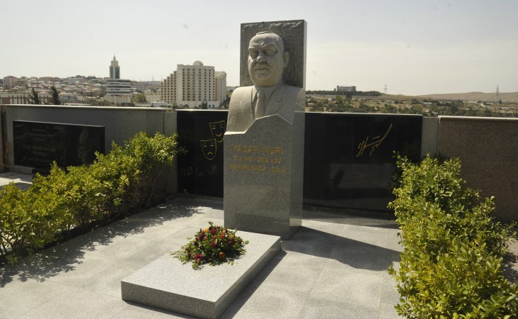 Nurəddin Mehdixanlı: Mən bütün aktyorlarımıza Yaşar Nurinin taleyini arzu edərdim