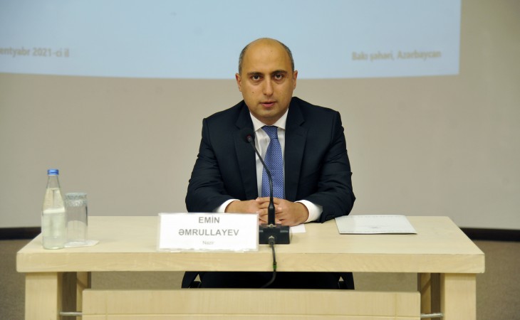 Təhsil naziri: Valideyninin COVID-19 passpotu olmayan uşaqlar tədrisdən kənar qalmayacaq
