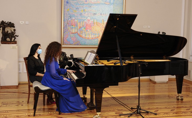 Azərbaycan Milli İncəsənət Muzeyində fortepiano musiqisi axşamı təşkil edilib