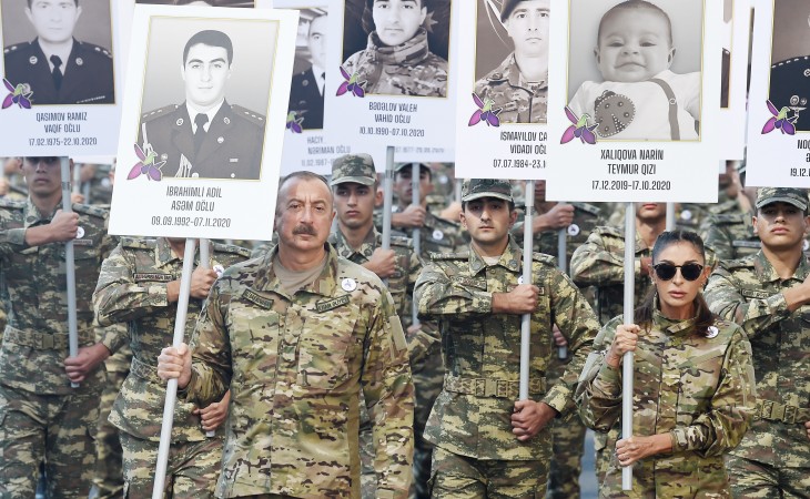 March to pay tribute to memory of Patriotic War martyrs was held in Baku Victorious Commander-in-Chief, President Ilham Aliyev and First Lady Mehriban Aliyeva joined the march
