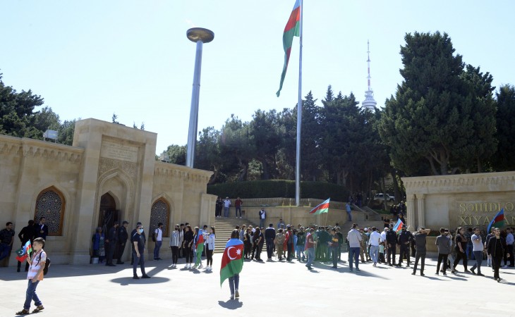 Azərbaycan xalqı Vətən müharibəsi şəhidlərinin əziz xatirəsini dərin ehtiramla yad edib