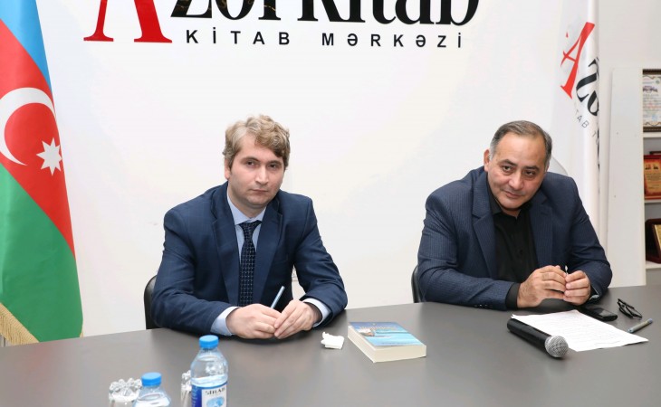 Turan Uğurun “Sətirlər” kitabının təqdimatı olub