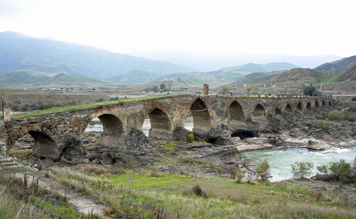 Xudafərin körpüsü düşmən işğalından 27 ildən sonra itki verilmədən azad edildi