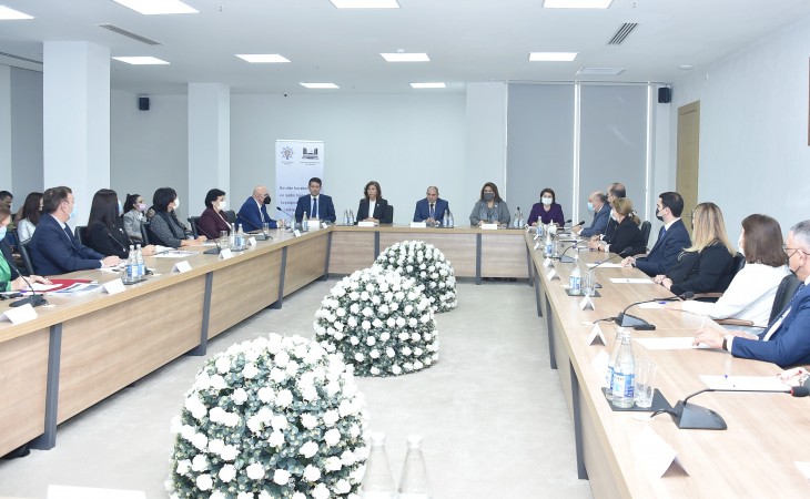 Azərbaycanda gender bərabərliyi və qadın hüquqlarının təşviqində vətəndaş cəmiyyətinin rolu müzakirə edilib