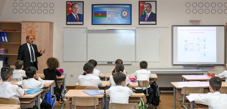 Müəllimlərin işə qəbulu üzrə elektron ərizələrin qeydiyyatı başlayır