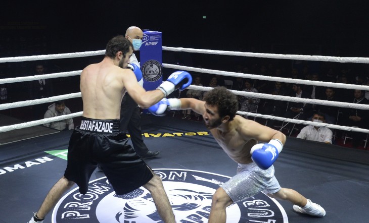 “Qarapapaq” peşəkar boks gecəsinin açılış mərasimi keçirilib