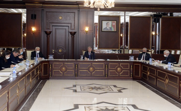 Milli Məclisin Müdafiə, təhlükəsizlik və korrupsiya ilə mübarizə komitəsinin iclası keçirilib