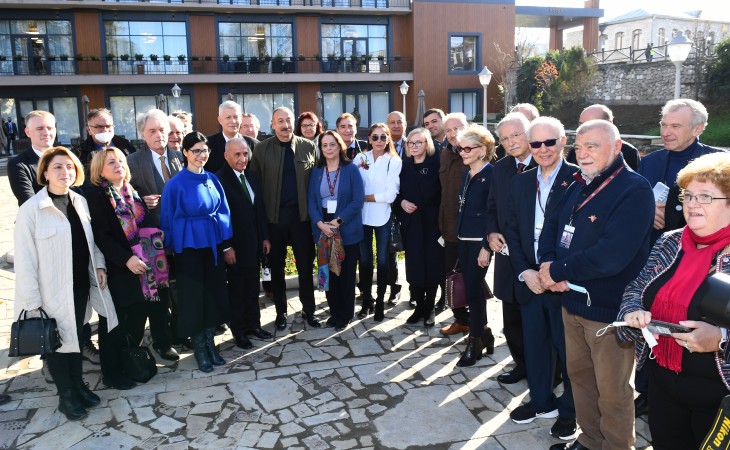 President Ilham Aliyev and First Lady Mehriban Aliyeva talked to 8th Global Baku Forum`s participants who visited Shusha