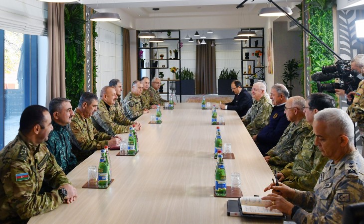President Ilham Aliyev received delegation led by Turkish Minister of National Defense Hulusi Akar